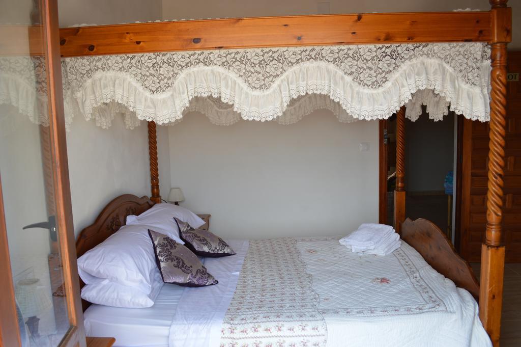 Grapevine Manor Bed & Breakfast Pinoso Canadas de Don Ciro Room photo